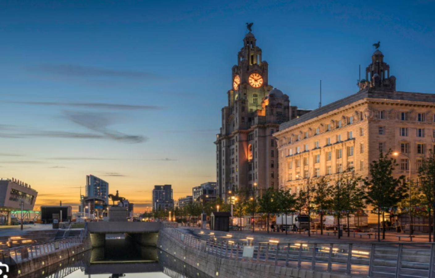 Home From Home Near Lfc, Efc & Train Station Liverpool Esterno foto